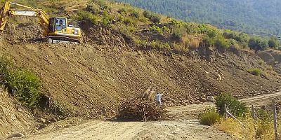 Gündoğmuş’da heyelan yaşanan yol onarıldı