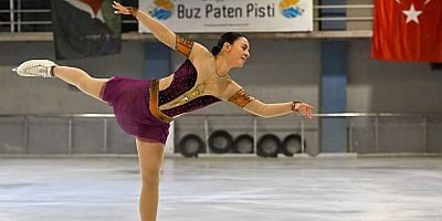 Güneşin kentinde buz pateni kursu