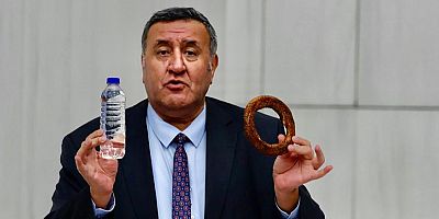 Gürer: “4 kişilik bir aile her öğünde simit ve su tüketse aylık gideri 4 bin 860 lira”