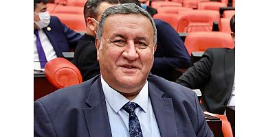 Gürer: “Burs miktarı ve verilen kişi sayısı artırılmalı”