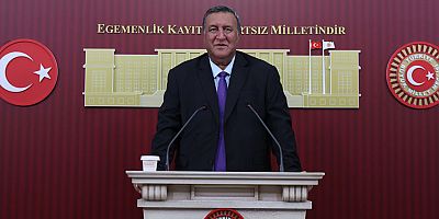 Gürer'den süt üretimindeki gerileme uyarısı, 3 yılda 112 bin ahır kapandı