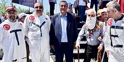 Gürer: “Emekli olabilmek de emekli olarak yaşamak da güçleşti” 