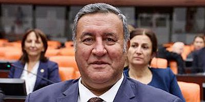 Gürer: En az 10 köyde cep telefonu çekmiyor