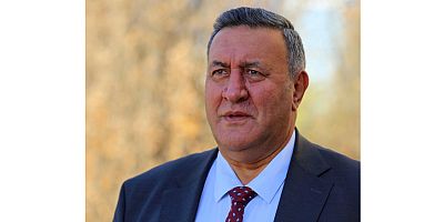 Gürer: “Milli Eğitim sorunlar yumağı haline geldi”