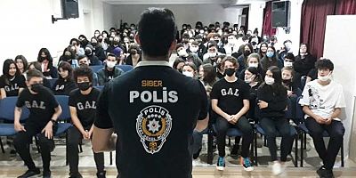 Güvenli Okullar Projesiyle lise öğrencilerine seminer