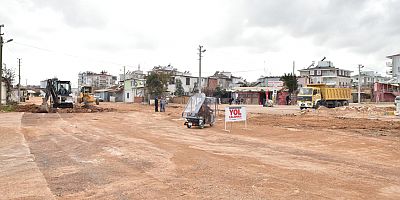 Habibler Mahallesinde yol çalışması