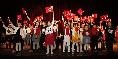 Halk Oyuncuları tiyatrosu perdesini 1 Ekim'de açıyor