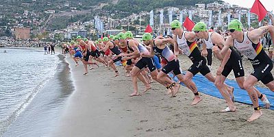 Halk Triatlonu 33. Alanya Uluslararası Triatlon Yarışmasıyla geri dönüyor
