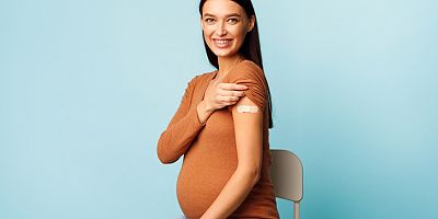 Hamileliğin ilk üç ayında aşı yaptırmak riskli mi?