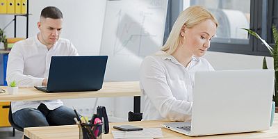 Hareketsiz Yaşam Alarm Veriyor: Uzmanlardan Ofis ve Ev Çalışanlarına Kritik Uyarılar