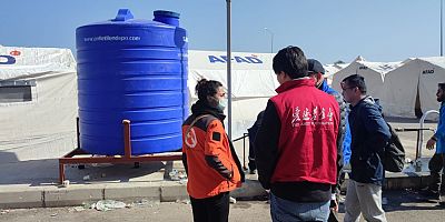 Hayata Destek Derneği, Afet Bölgesinde Temiz Su ve Hijyenin Önemine Dikkat Çekiyor