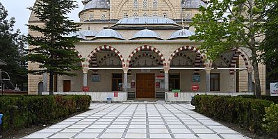 Hayırlar Selimiye Camiinin çevre düzenlemesi yapıldı