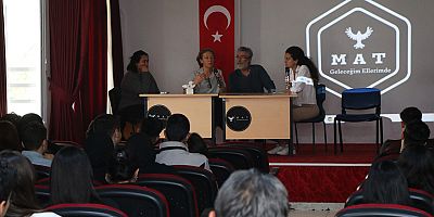 Heykeltraşlar öğrencilerle buluştu