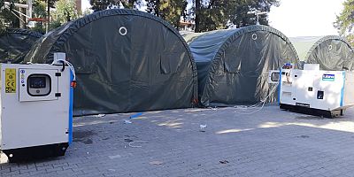 İBB tüm imkanlarıyla depremzedelerin yanında