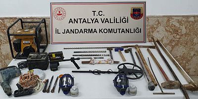 İbradı'da kaçak kazı operasyonu