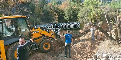 İbradı Üzümdere Mahallesi’nde yağmur suyu çalışması