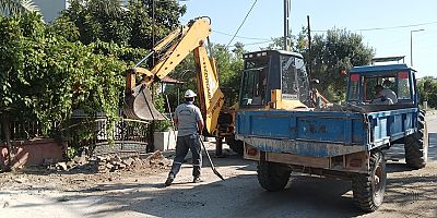 İlçe genelinde çalışmalar aralıksız sürüyor