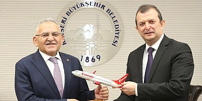 İlklerin Havayolu Corendon Airlines, uçuş ağını genişletmeye devam ediyor