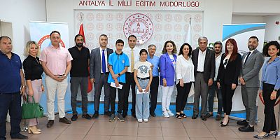 İMEAK DTO Antalya Şubesi, geleceğin denizcilerini ödüllendirdi!