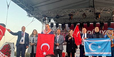 Irak Türkleri Türk Dünyası Buluşması'na  damga vurdu!