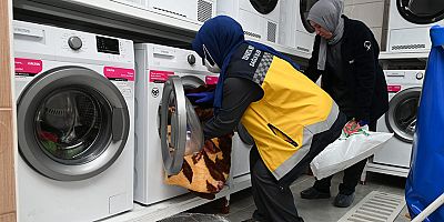 Isparta Belediyesi’nden yaşlı ve engellilere çamaşır yıkama hizmeti