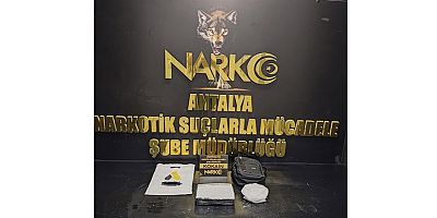 İstanbul’dan Temin Ettikleri Uyuşturucu Maddeyi Antalya'ya Nakleden Şüpheliler Yakalandı