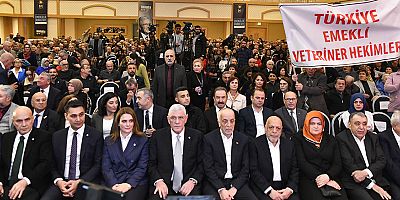 İYİ Parti Genel Başkanı Dervişoğlu Emekliler Kurultayı'na katıldı