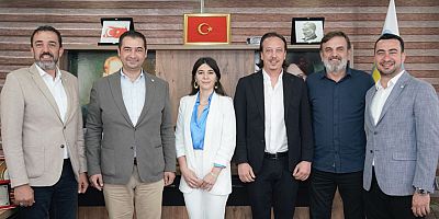 İYİ Parti'ye yoğun katılım