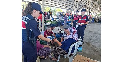 Jandarma'dan Serik'te KADES ve Aile İçi Şiddetle Mücadele Bilgilendirmesi
