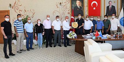 Jandarma Komutanı'na teşekkür plaketi