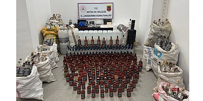 Jandarmadan kaçak içki operasyonu