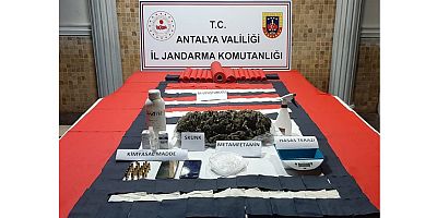 Jandarmadan uyuşturucu madde imal ve ticaretine yönelik operasyonlar devam ediyor