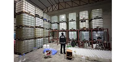 Kaçak Alkol Fabrikasına Operasyon
