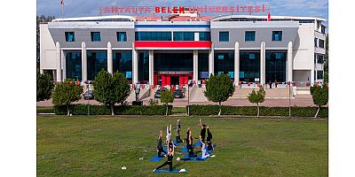 Kampüste sağlıklı yaşam molası; Açık havada yoga