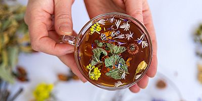 Karlı Havada Bir Fincan Sağlık