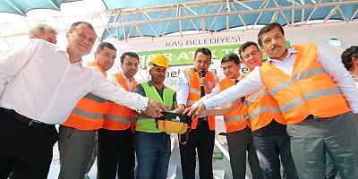Kaş Belediyesi Sıfır Atık Tesisinin temeli törenle atıldı