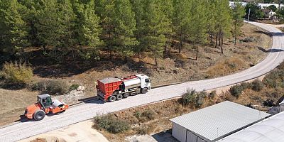 Kaş Belediyesinden Dirgenler’de 10 kilometrelik asfalt çalışması