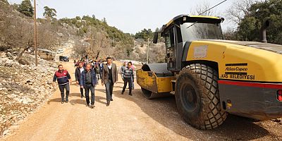 Kaş Sinneli’de 5 kilometrelik yol çalışması