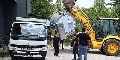 Kaş Sütleğen Mahallesi’ne 4 tonluk süt soğutma tankı   