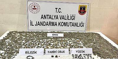 Kaş'ta tarihi eser ele geçirildi