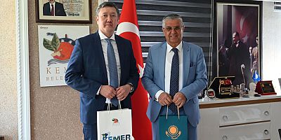 Kazakistan Antalya Başkonsolosu Kanafeyev Kemer Belediyesi’nde