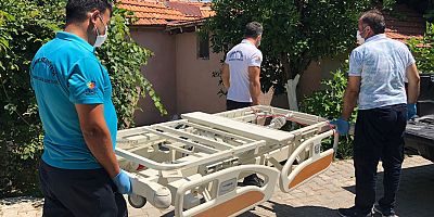 Kemer Belediye ekipleri evde sağlık hizmetleri kapsamında aralıksız çalışıyor