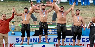 Kemer Belediye pehlivanı Gaziantep’te 3. oldu