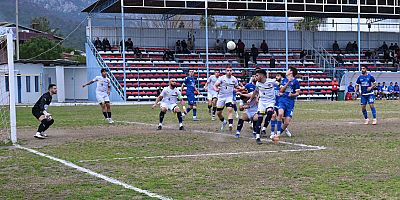 Kemer Belediye Spor evinde beraberlikle yetindi