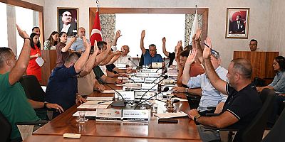 Kemer Belediyesi Ağustos ayı meclisi yapıldı 