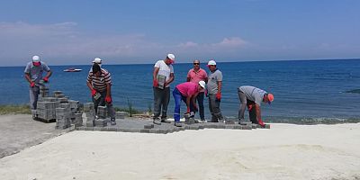 Kemer Belediyesi denize bağlanan yolları açıyor