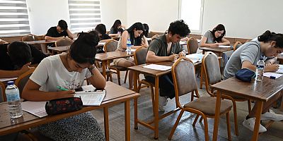 Kemer Belediyesi Eğitim Kursu’nda sınıf belirleme sınavları başladı