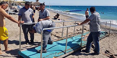 Kemer Belediyesi ilçe genelinde hummalı şekilde çalışmaya devam ediyor