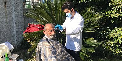 Kemer Belediyesi’nden depremzedelere ücretsiz saç tıraşı hizmeti