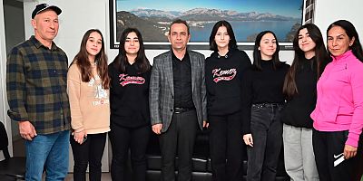 Kemer Belediyesi’nden sporculara ulaşım desteği